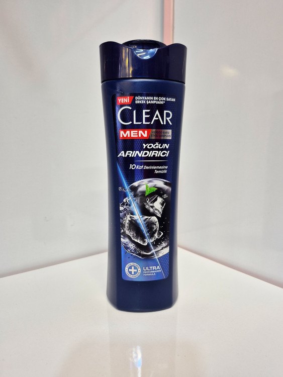 شامپو کلییر مدل زغال نعنا