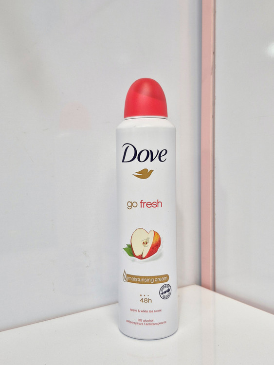 اسپری داو Go Fresh رایحه سیب و چای سفید