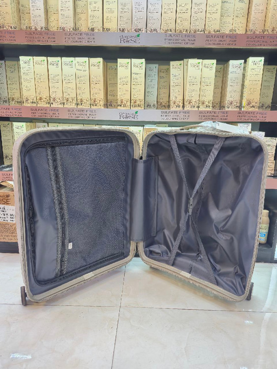 چمدان سایز کابین پاستیلی پلی پروپلین صد در صد نشکن