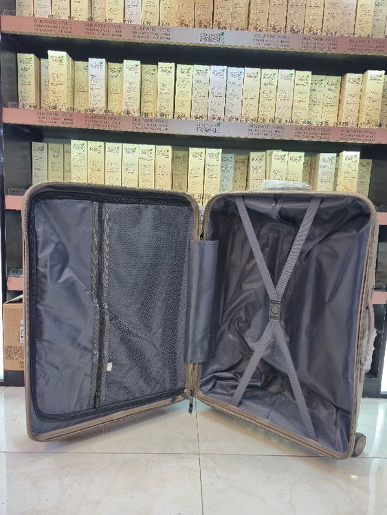 چمدان سایز متوسط پاستیلی پلی پروپلین صد در صد نشکن