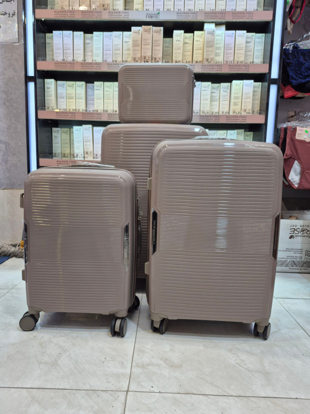 چمدان کارینا طرح ریکاردو رنگ نسکافه ای